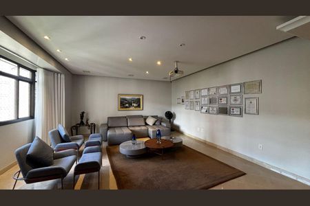 Apartamento à venda com 202m², 4 quartos e 3 vagas Apartamento à venda com 202m², 4 quartos e 3 vagasSala