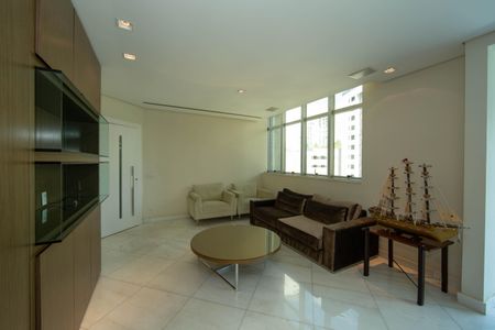 SALA de apartamento à venda com 4 quartos, 198m² em Belvedere, Belo Horizonte