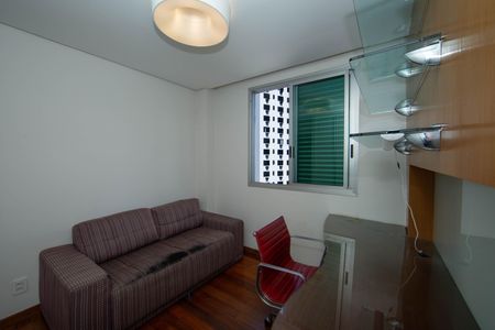 Apartamento à venda com 198m², 4 quartos e 3 vagasQUARTO4