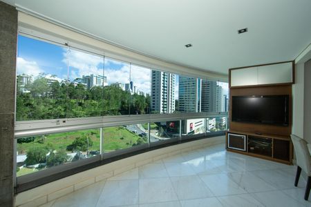 VARANDA de apartamento à venda com 4 quartos, 198m² em Belvedere, Belo Horizonte