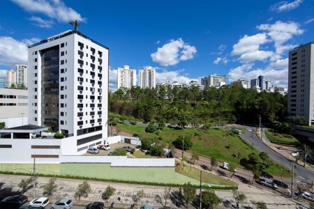 Apartamento à venda com 198m², 4 quartos e 3 vagasVISTA