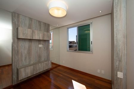 Apartamento à venda com 198m², 4 quartos e 3 vagasQUARTO2