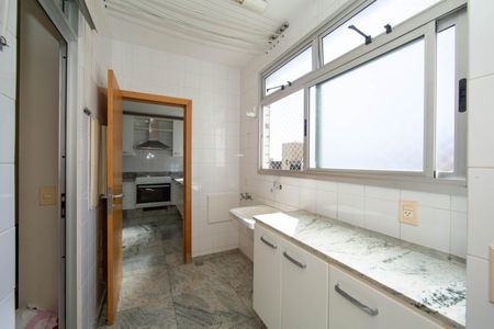 Apartamento à venda com 198m², 4 quartos e 3 vagasAREA DE SERVICO