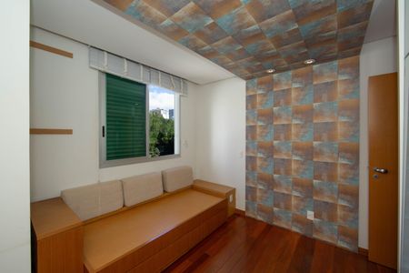 Apartamento à venda com 198m², 4 quartos e 3 vagasQUARTO1