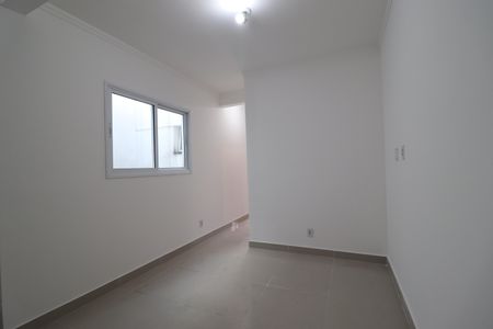 Sala de apartamento à venda com 2 quartos, 104m² em Vila Alice, Santo André