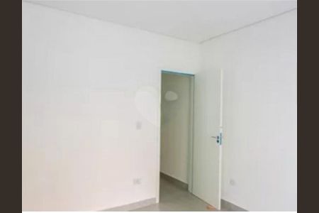 Casa à venda com 230m², 3 quartos e 4 vagas