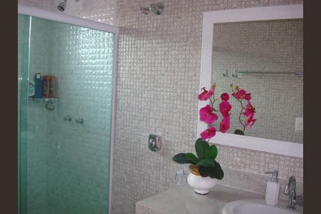 Casa de condomínio à venda com 390m², 4 quartos e 3 vagasFoto 04