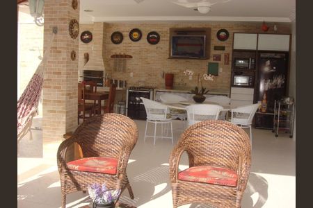 Casa de condomínio à venda com 390m², 4 quartos e 3 vagasFoto 25