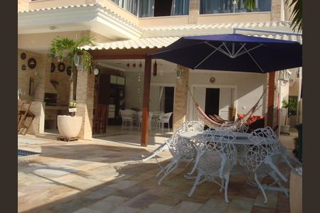 Casa de condomínio à venda com 390m², 4 quartos e 3 vagasFoto 03