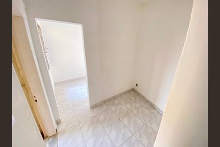 Casa para alugar com 20m², 1 quarto e sem vaga