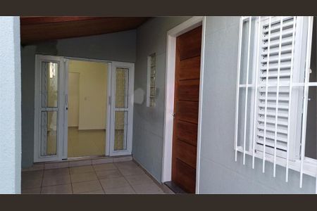 Casa à venda com 141m², 3 quartos e 2 vagas