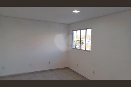 Casa à venda com 141m², 3 quartos e 2 vagas