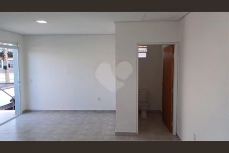 Casa à venda com 141m², 3 quartos e 2 vagas