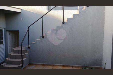 Casa à venda com 141m², 3 quartos e 2 vagas