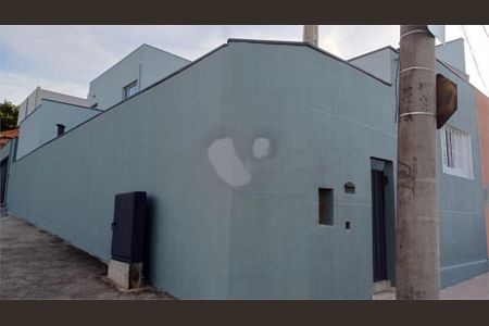 Casa à venda com 141m², 3 quartos e 2 vagas