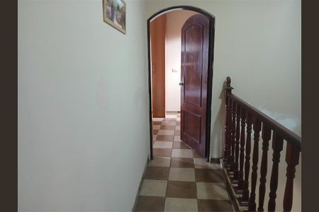 Casa à venda com 100m², 4 quartos e 2 vagas