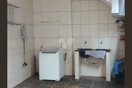 Casa à venda com 100m², 4 quartos e 2 vagas