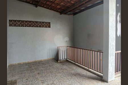 Casa à venda com 100m², 4 quartos e 2 vagas