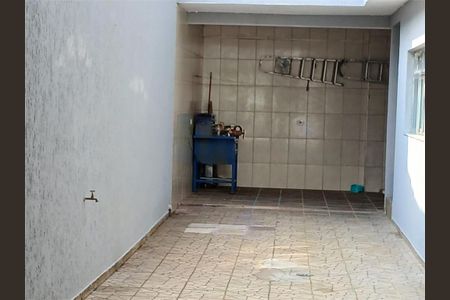 Casa à venda com 100m², 4 quartos e 2 vagas