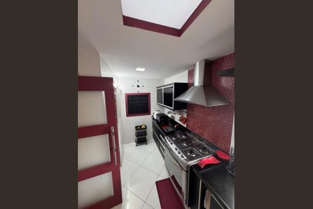 Casa de condomínio à venda com 168m², 3 quartos e 3 vagasFoto 08