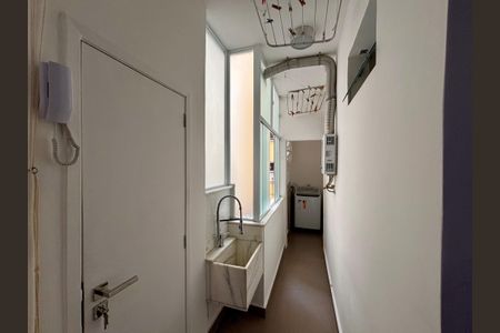 Apartamento à venda com 75m², 1 quarto e sem vagaÁrea de serviço