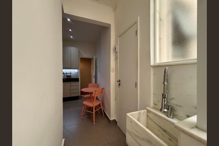 Apartamento à venda com 75m², 1 quarto e sem vagaÁrea de serviço