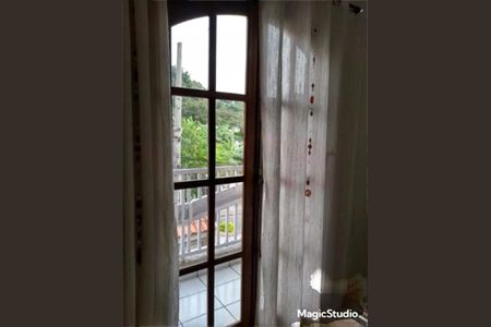Casa à venda com 3 quartos, 246m² em Vila Lucinda, Santo André