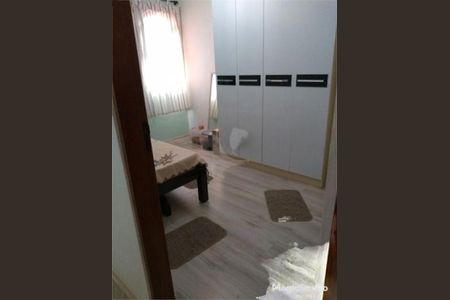 Casa à venda com 3 quartos, 246m² em Vila Lucinda, Santo André