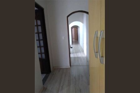 Casa à venda com 3 quartos, 246m² em Vila Lucinda, Santo André