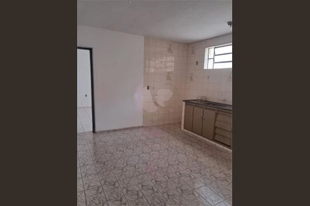 Casa à venda com 211m², 2 quartos e 2 vagas