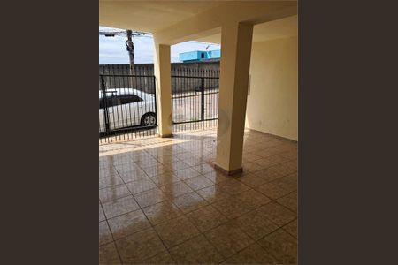 Casa à venda com 211m², 2 quartos e 2 vagas