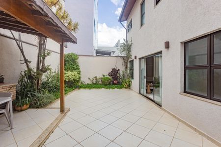 Apartamento à venda com 286m², 4 quartos e 6 vagasQuintal/Área gourmet