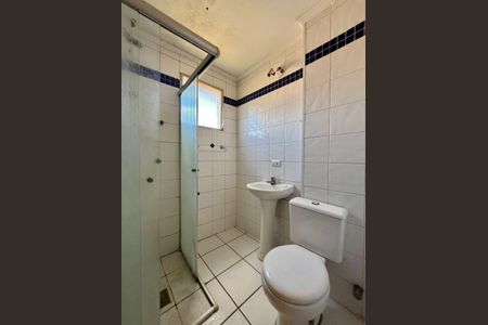 Apartamento para alugar com 70m², 2 quartos e 1 vaga Apartamento para alugar com 70m², 2 quartos e 1 vagaBanheiro
