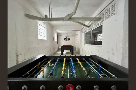 Apartamento para alugar com 70m², 2 quartos e 1 vaga Apartamento para alugar com 70m², 2 quartos e 1 vagaÁrea comum - Sala de jogos