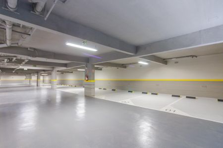 Studio para alugar com 27m², 1 quarto e 1 vaga Studio para alugar com 27m², 1 quarto e 1 vagaGaragem