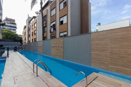 Studio para alugar com 27m², 1 quarto e 1 vaga Studio para alugar com 27m², 1 quarto e 1 vagaÁrea comum - Piscina