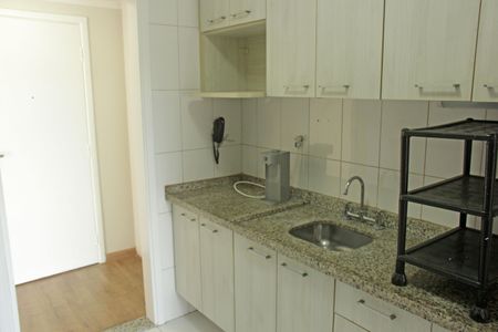 Apartamento para alugar com 104m², 2 quartos e 2 vagas Apartamento para alugar com 104m², 2 quartos e 2 vagasCozinha