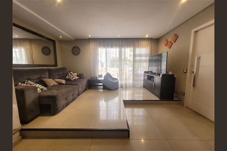 Casa à venda com 3 quartos, 171m² em Vila Mascote, São Paulo