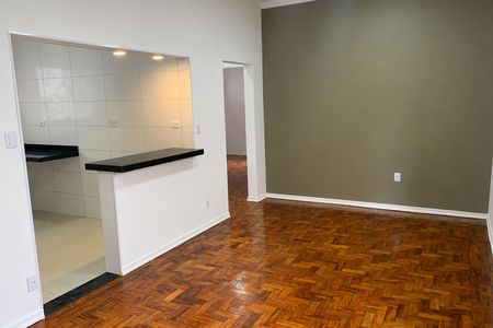 Sala de apartamento para alugar com 2 quartos, 75m² em Embaré, Santos