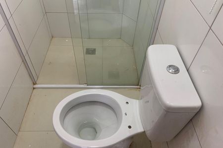Apartamento para alugar com 75m², 2 quartos e 1 vaga Apartamento para alugar com 75m², 2 quartos e 1 vagaBanheiro da Suíte