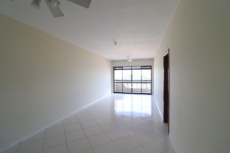 Sala de apartamento para alugar com 2 quartos, 110m² em Jardim Guanabara, Rio de Janeiro