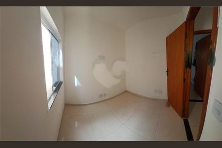 Casa à venda com 3 quartos, 100m² em Jardim Eliane, São Paulo