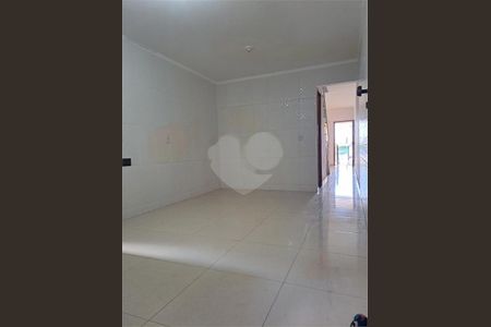 Casa à venda com 3 quartos, 100m² em Jardim Eliane, São Paulo