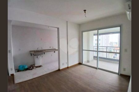 Apartamento à venda com 64m², 2 quartos e 1 vaga