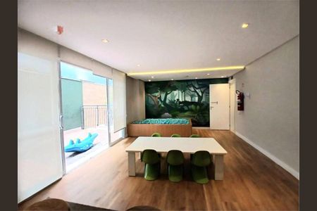 Apartamento à venda com 64m², 2 quartos e 1 vaga