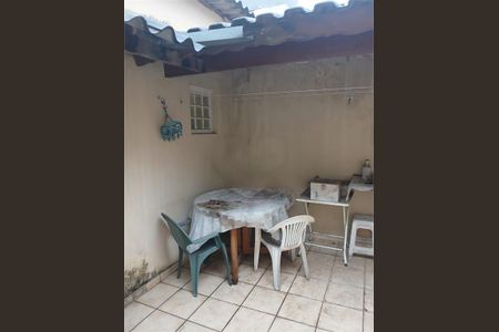 Casa à venda com 145m², 2 quartos e 2 vagas