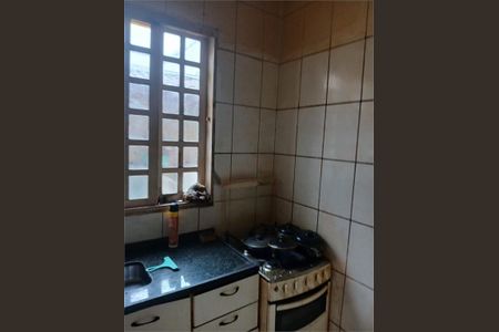 Casa à venda com 145m², 2 quartos e 2 vagas