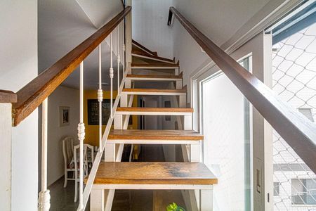Escada de apartamento à venda com 5 quartos, 256m² em Recreio dos Bandeirantes, Rio de Janeiro