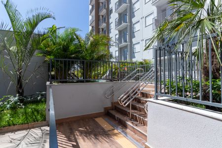 Apartamento para alugar com 37m², 2 quartos e sem vagaÁrea comum - Piscina