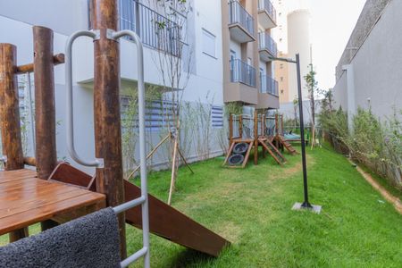Apartamento para alugar com 37m², 2 quartos e sem vagaÁrea comum - Playground